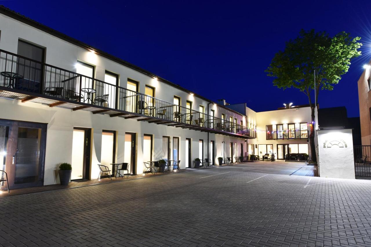 Hotel Poilsis Palangoje Palanga Exterior foto
